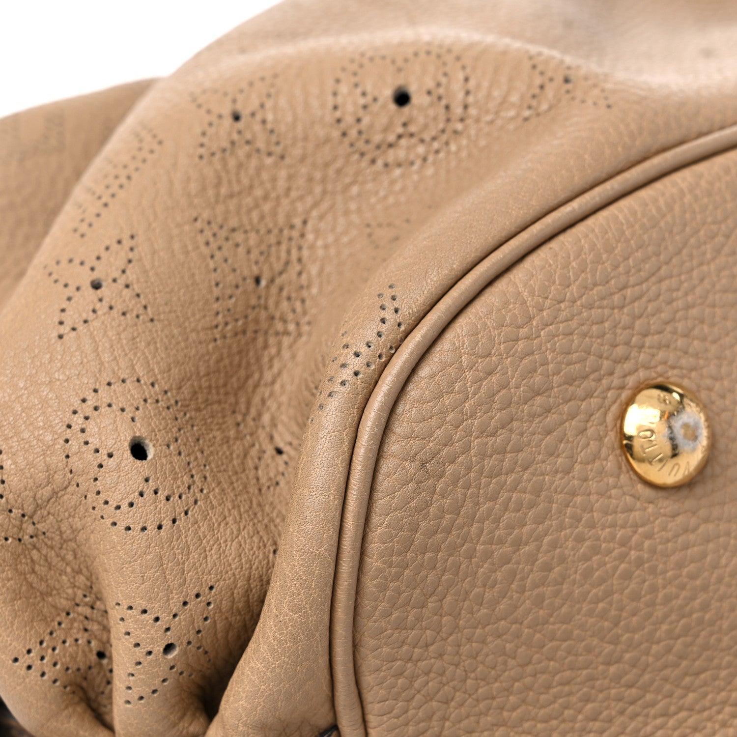 Louis Vuitton Mahina L Coquille 9 of 14