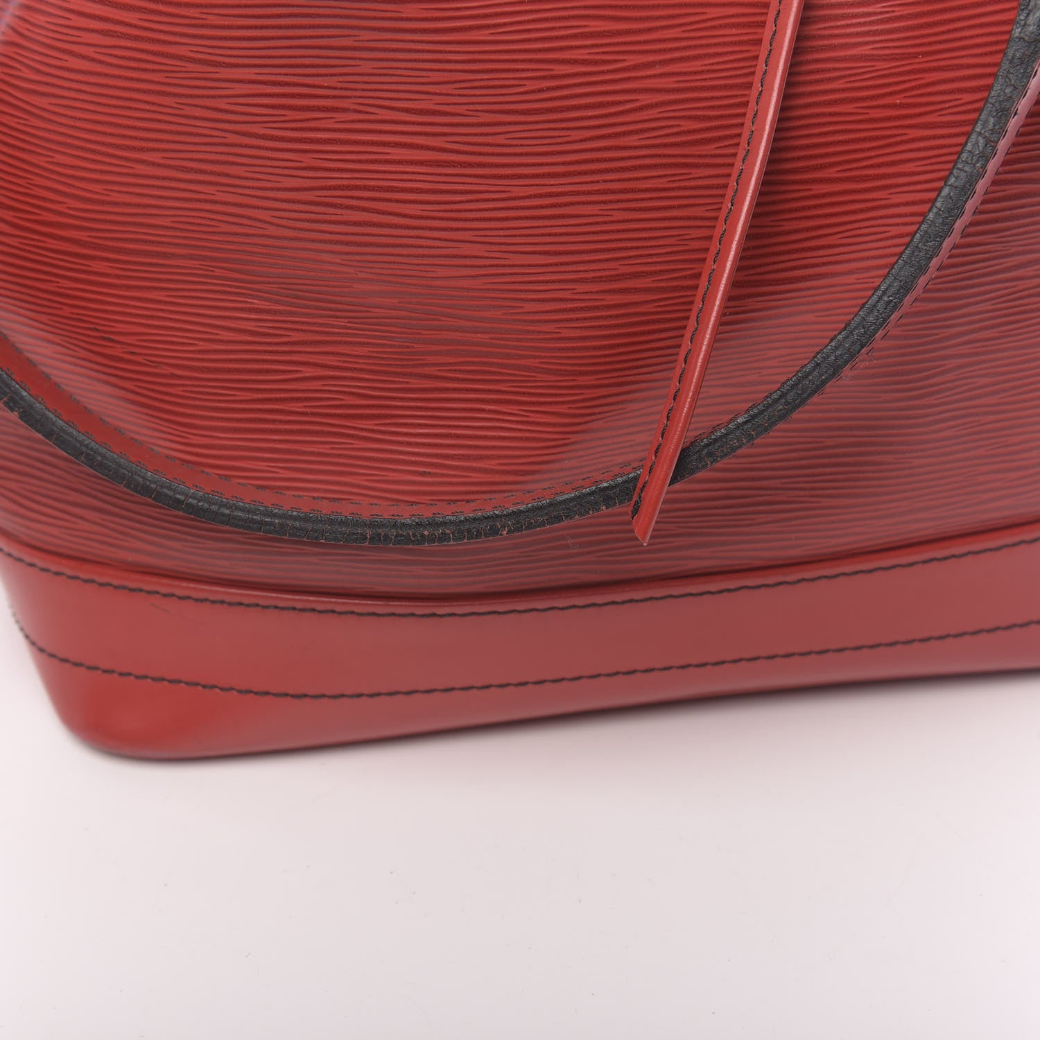 Louis Vuitton Epi Noe Castillan Red 10 of 14