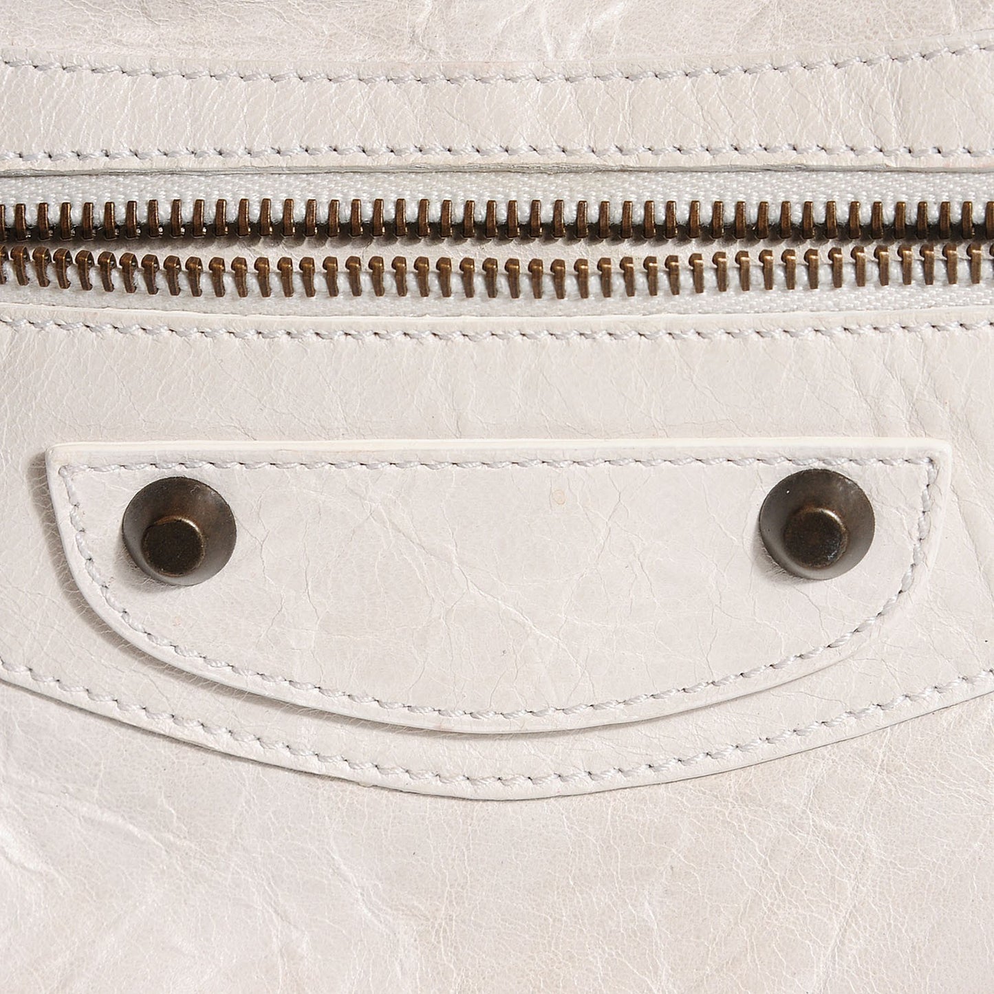 Chevre Classic Hardware First White