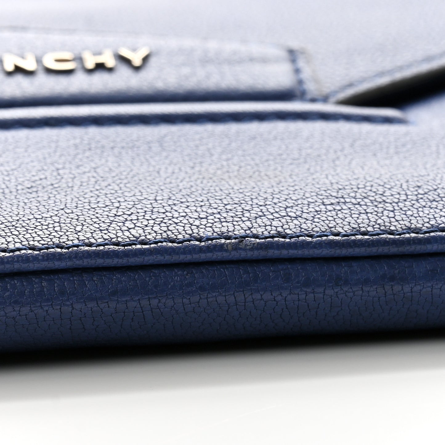 Sugar Goatskin Medium Antigona Envelope Clutch Blue