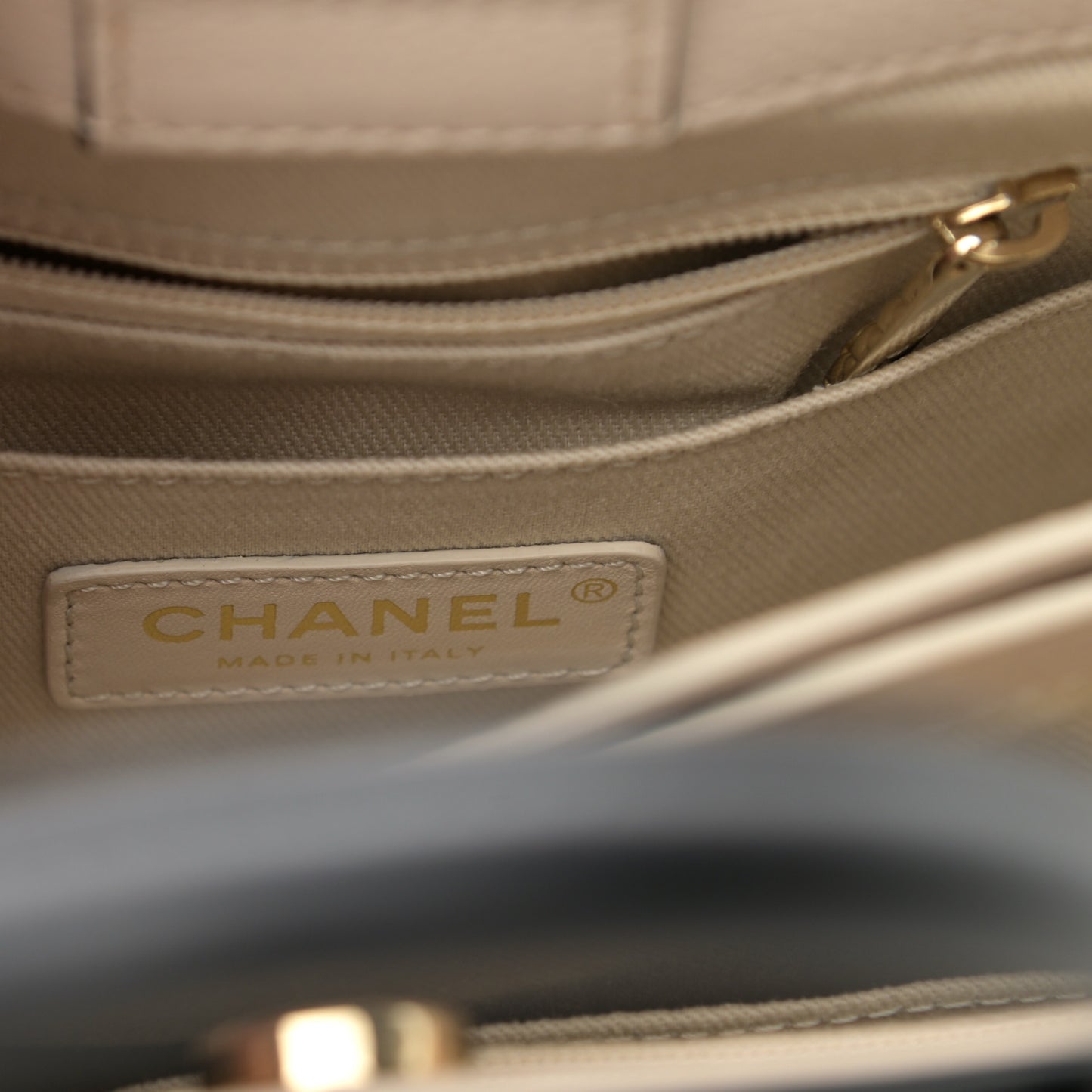 Grained Calfskin Mini Bi-Color Neo Executive Shopper Tote Black Beige