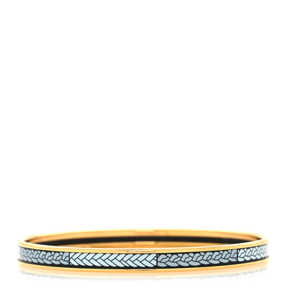 Hermes Enamel Printed Extra Narrow Couvertures Et Tenues De Jour Bracelet 1 of 5