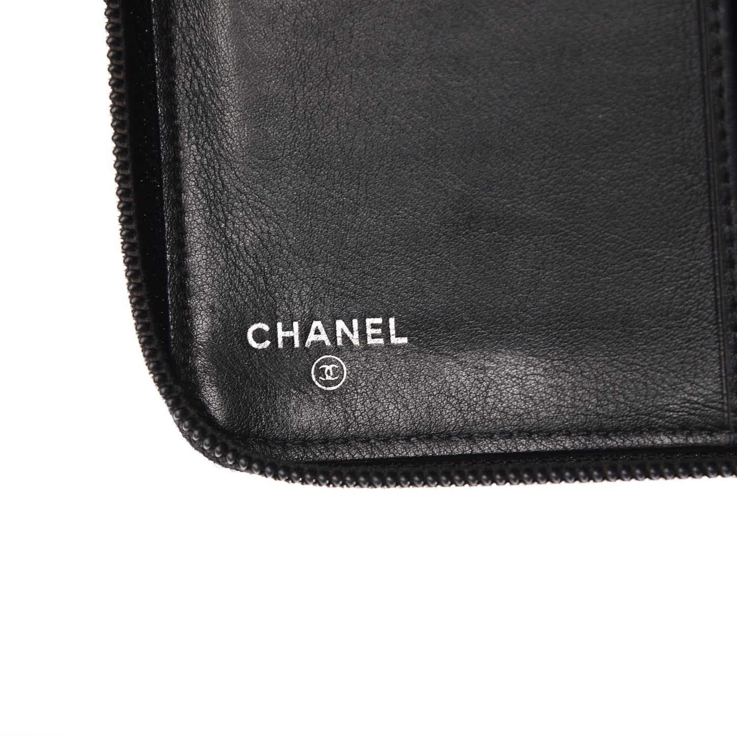 Caviar Large Timeless CC Zip Around Wallet Black