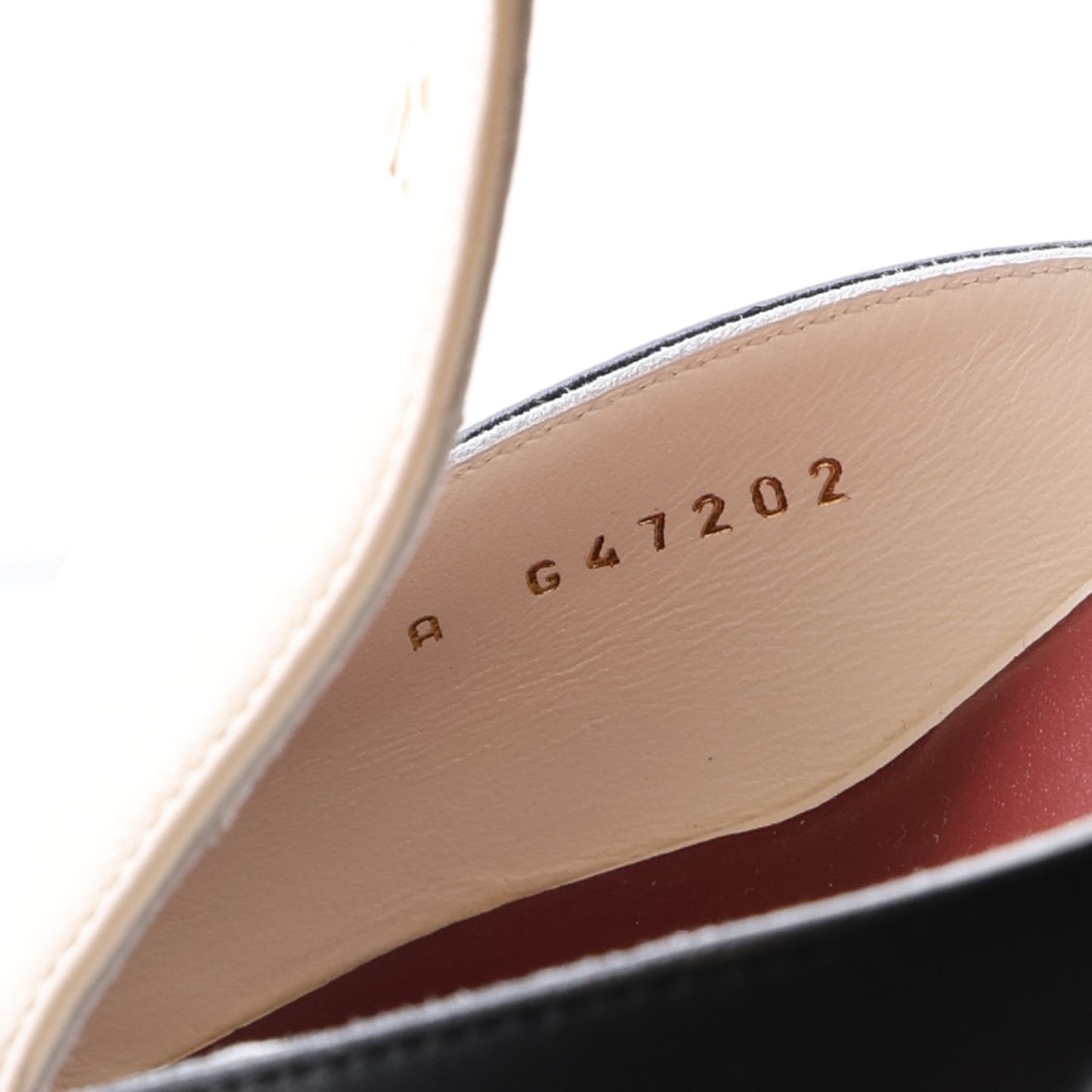 Lambskin CC Slingback Pumps 40 White Black