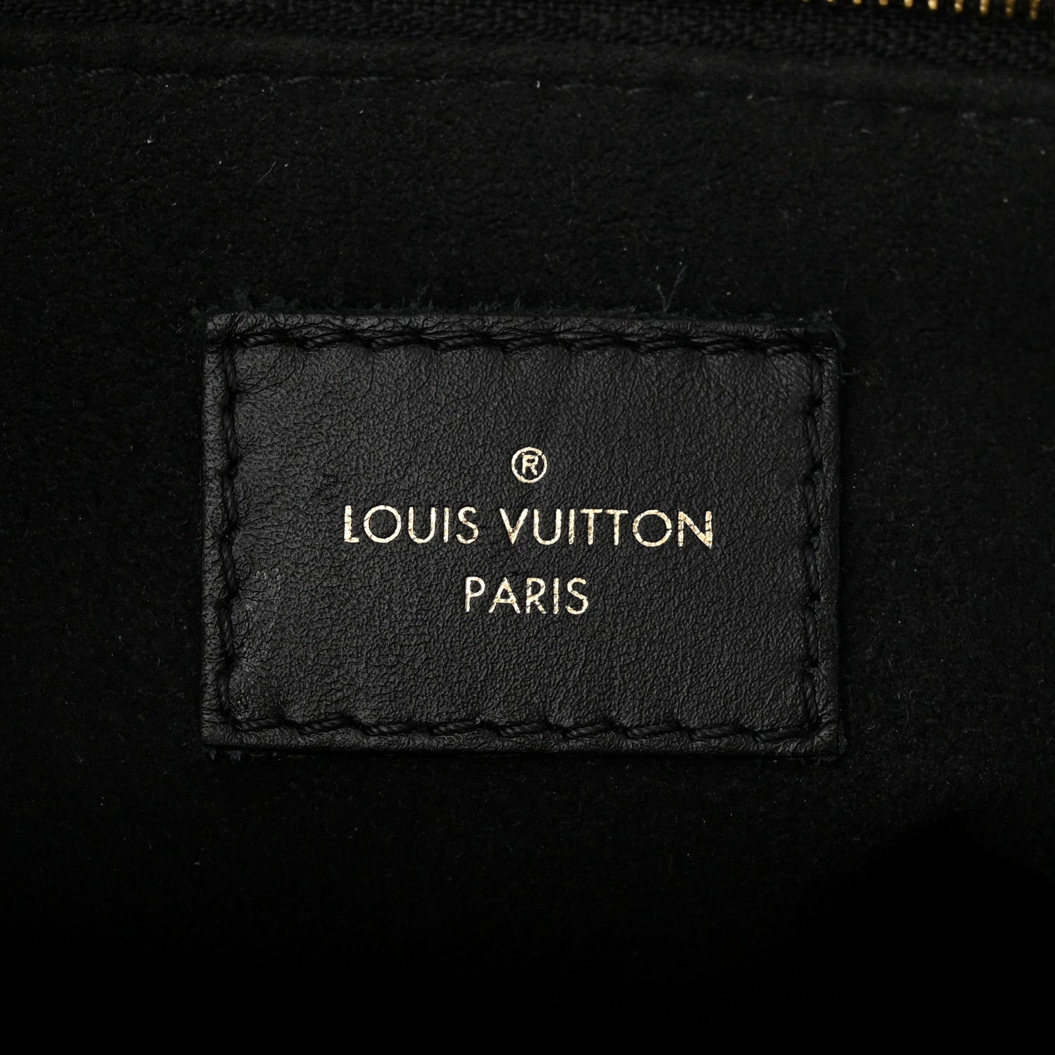 Louis Vuitton Empreinte Monogram Giant Onthego PM Black 6 of 13
