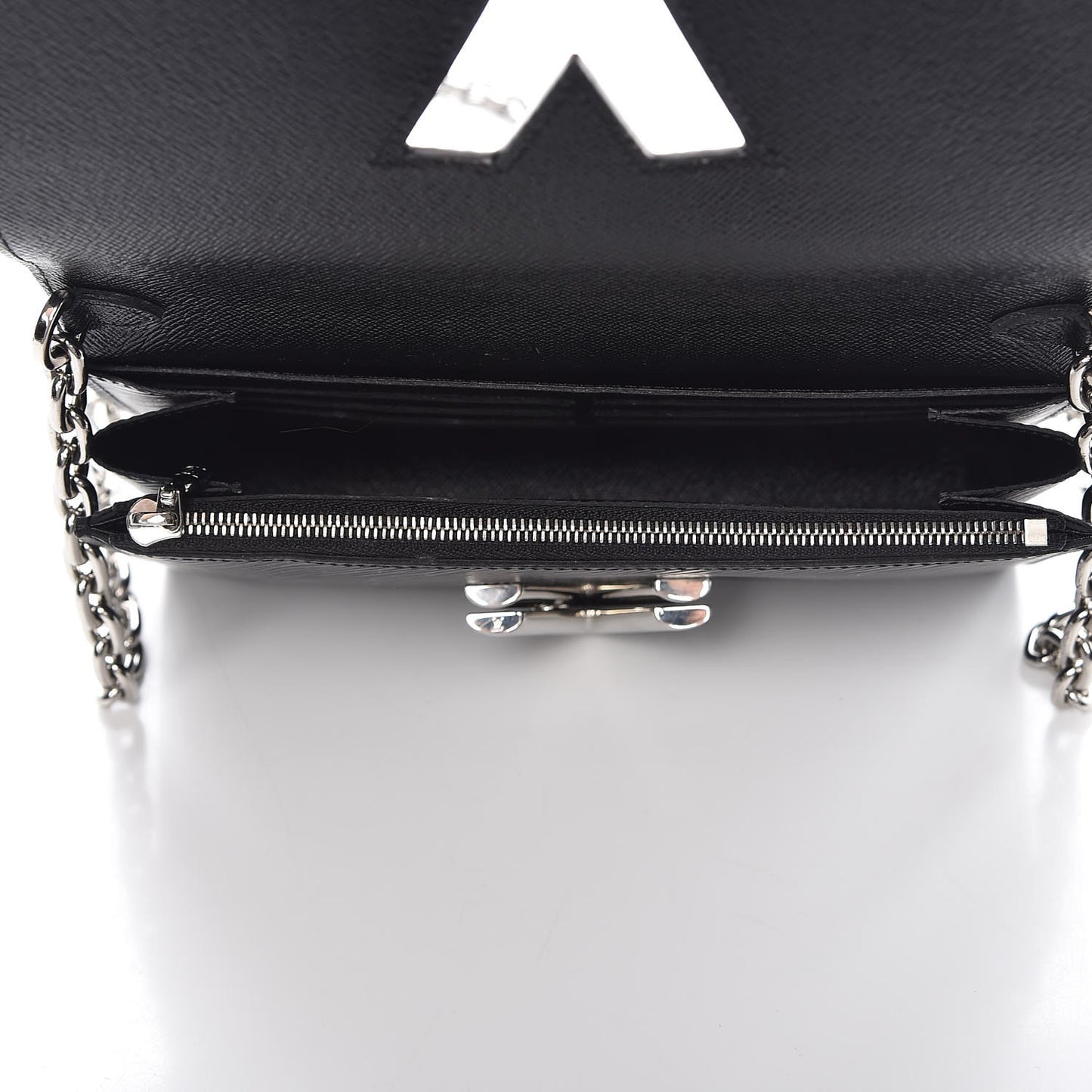 Epi Twist Chain Wallet Black