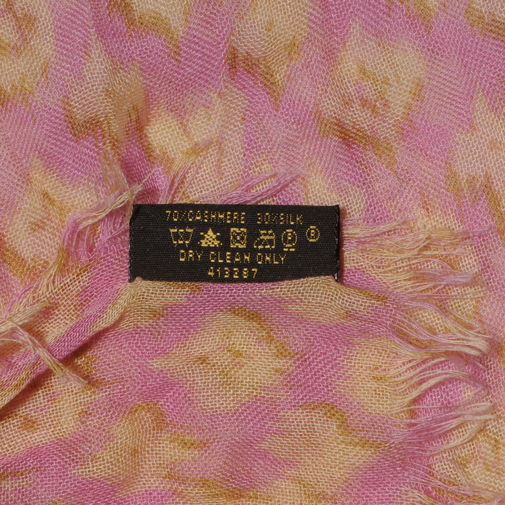 Louis Vuitton Cashmere Silk Monogram Ikat Stole Rose 5 of 7