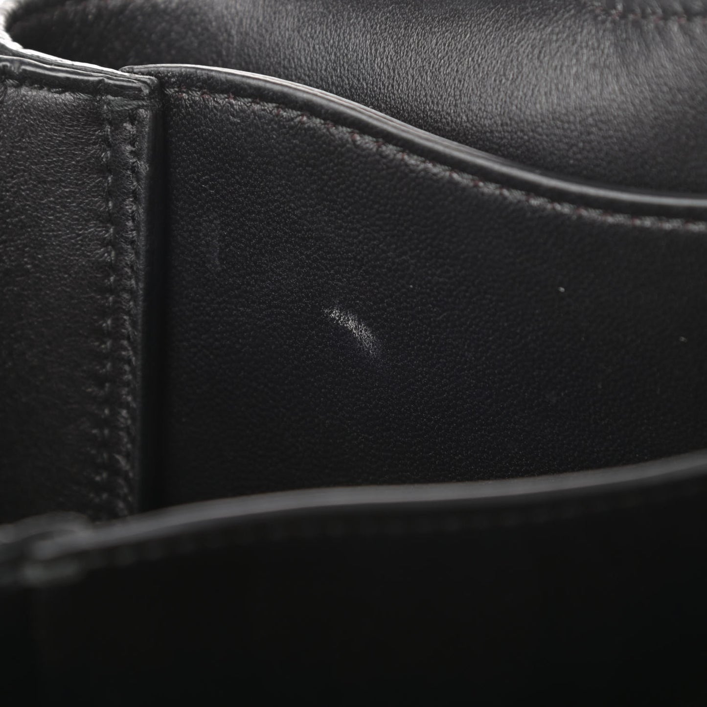 Vitello Daino Soft Large Dynamique Tote Black