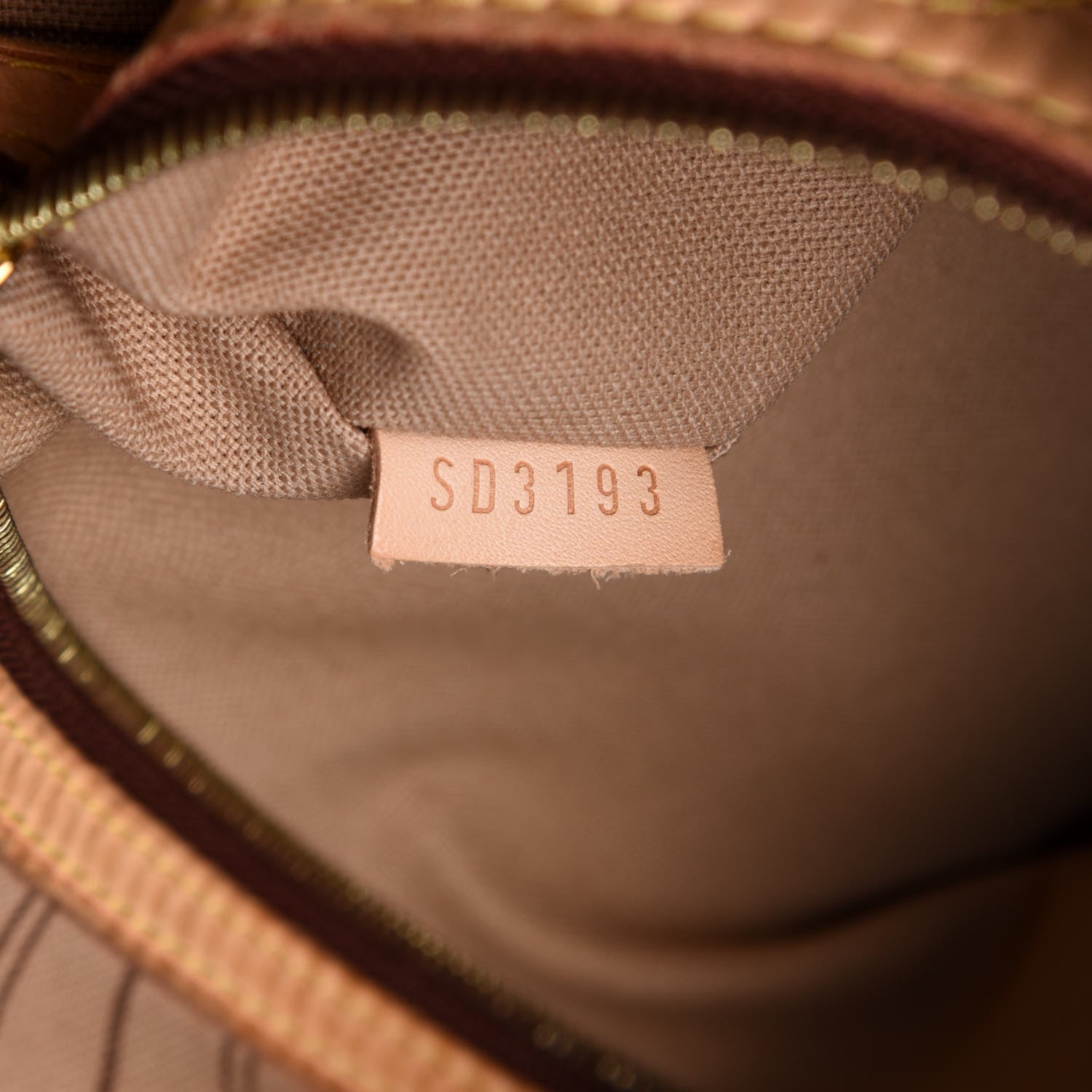 Louis Vuitton Monogram Delightful MM 8 of 13