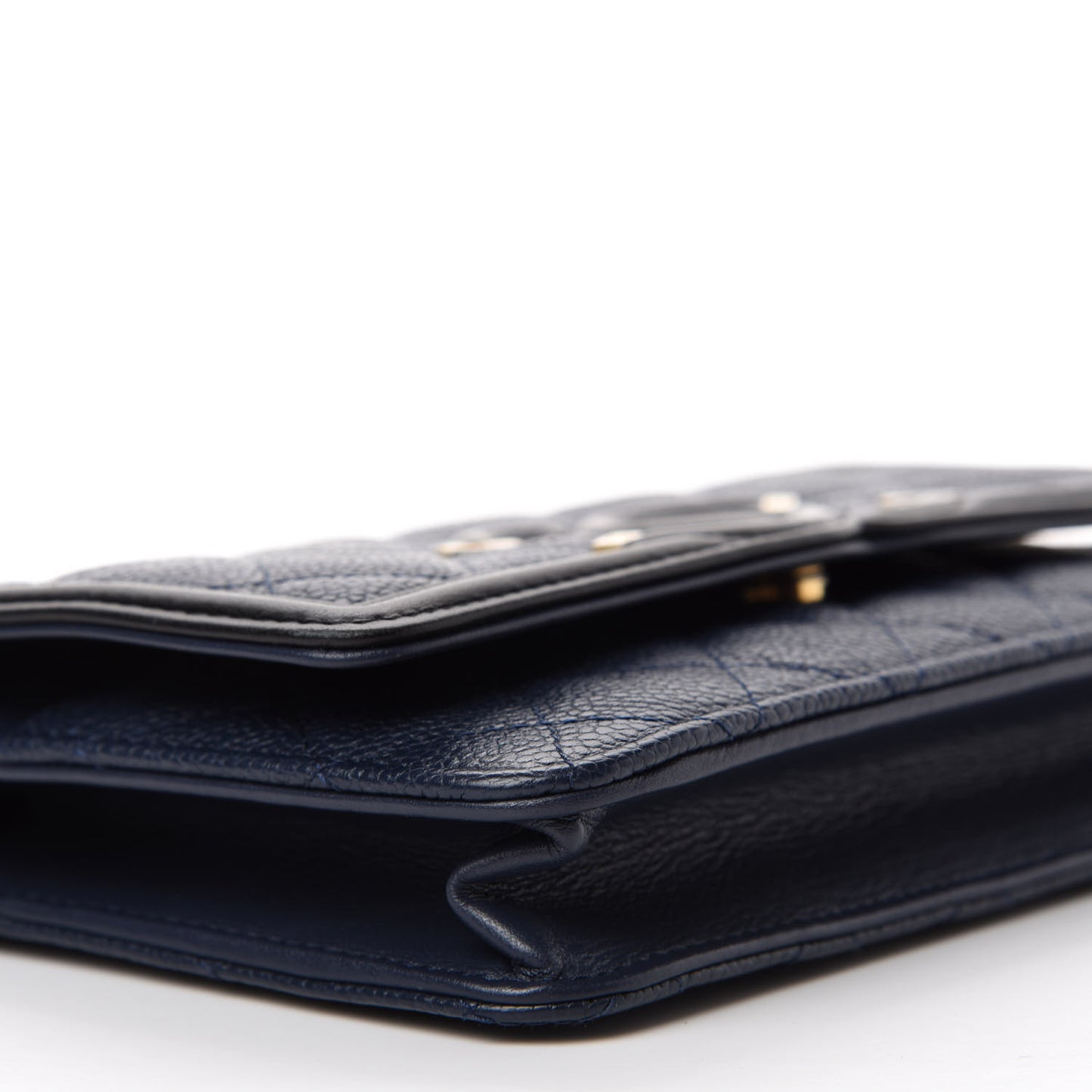 Caviar Quilted CC Filigree Wallet On Chain WOC Navy