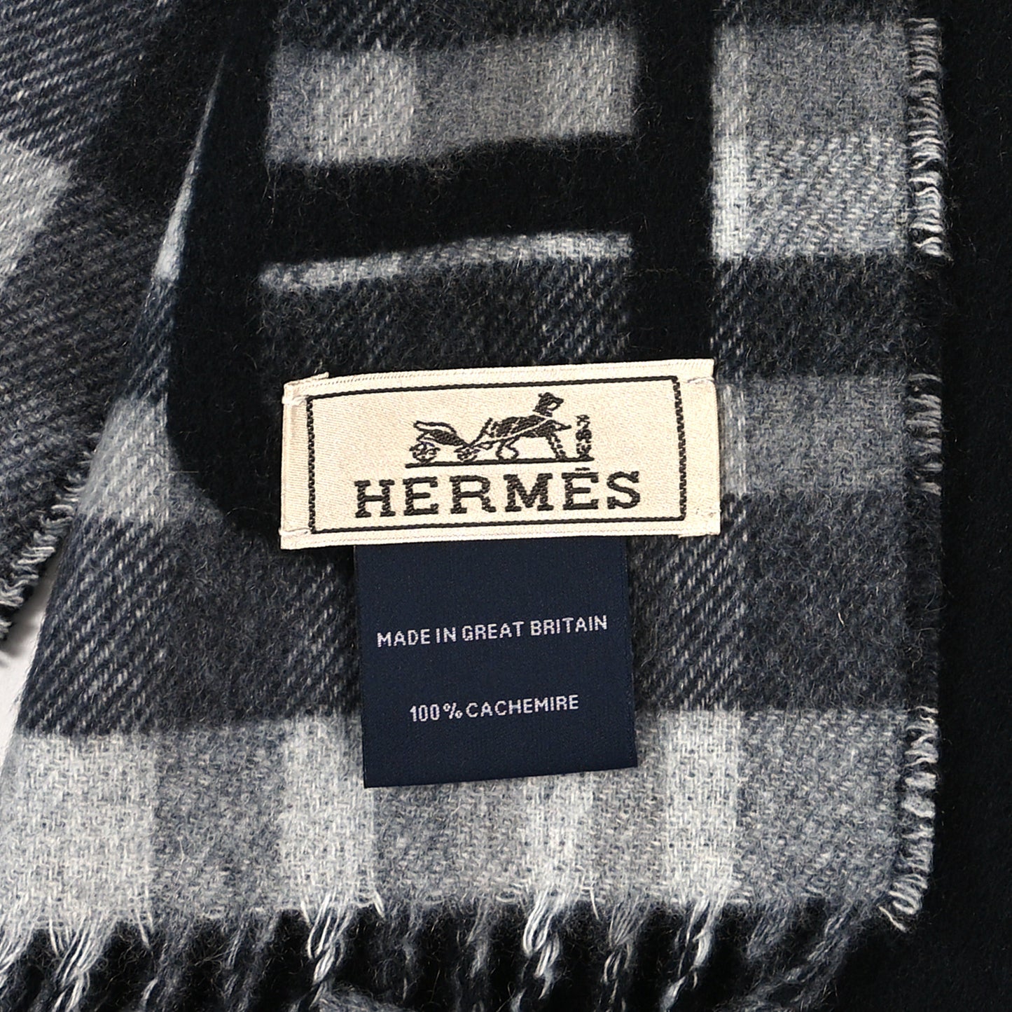 Cashmere Tartan Maillons Muffler Black Grey