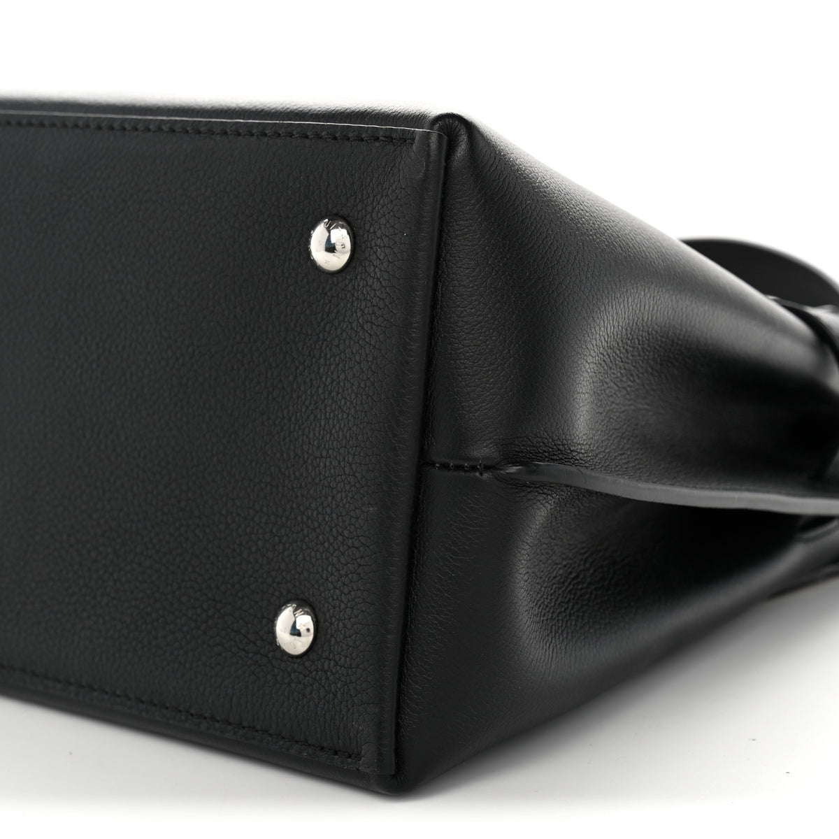 Louis Vuitton Snakeskin Lockme Ever MM Black Natural 9 of 9
