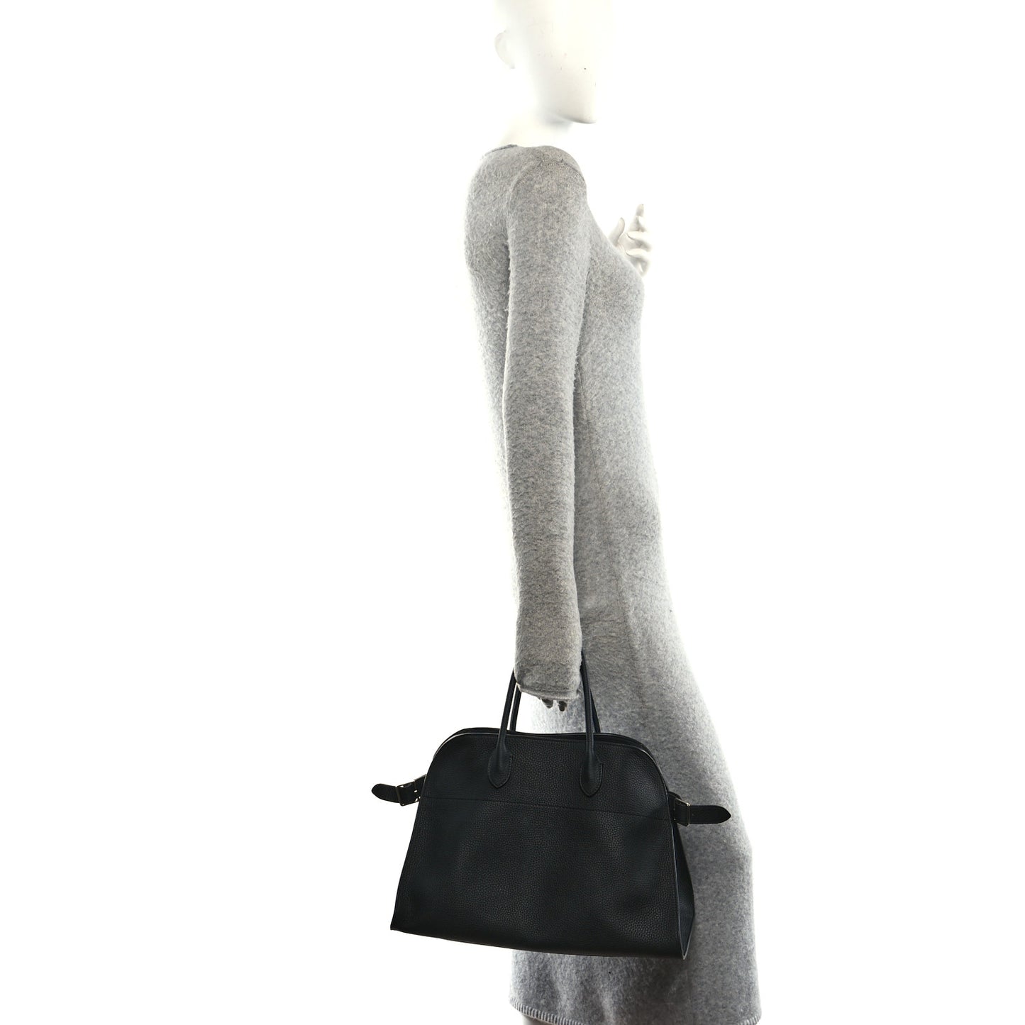 Matte Grained Calfskin Soft Margaux 15 Black
