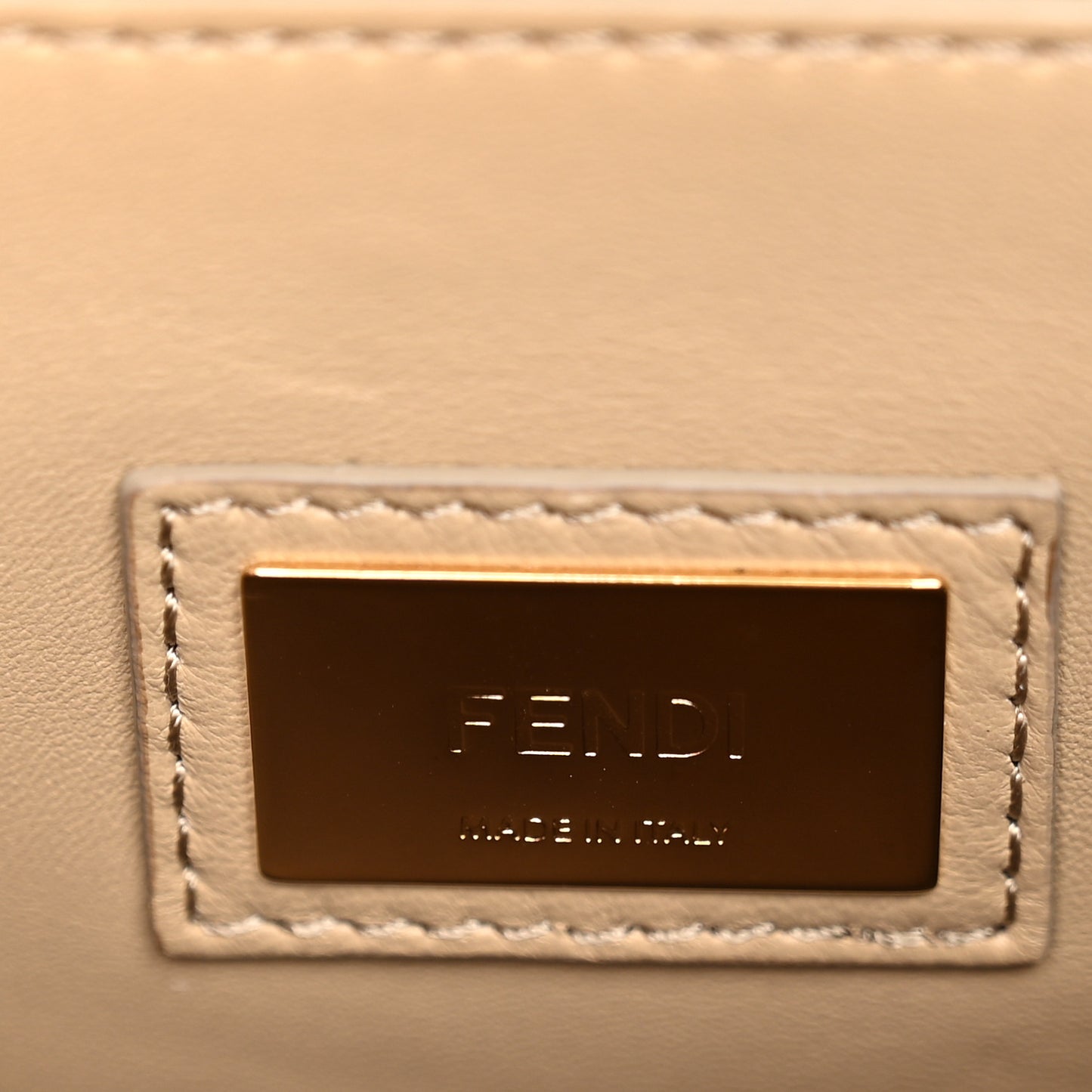 Vitello Seta Shiny Nappa Medium Peekaboo Iconic Satchel Ardesia Amido