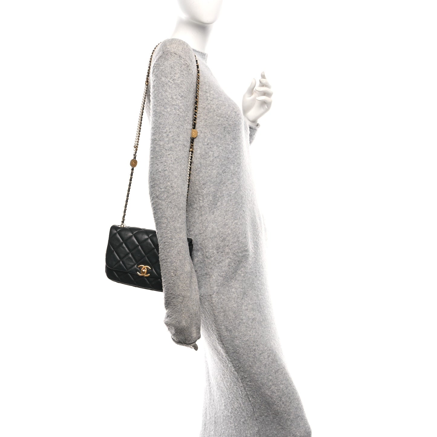Lambskin Quilted  Pearl  Flap Black