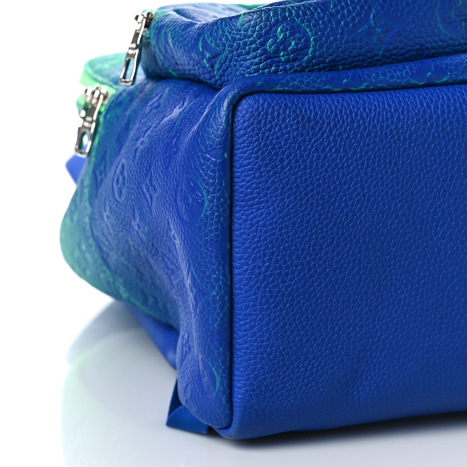 Louis Vuitton Taurillon Illusion Multipockets Backpack Bleu Vert 7 of 10