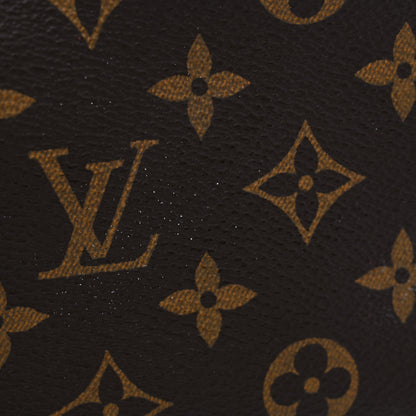 Louis Vuitton Monogram Toiletry Pouch 15 11 of 12