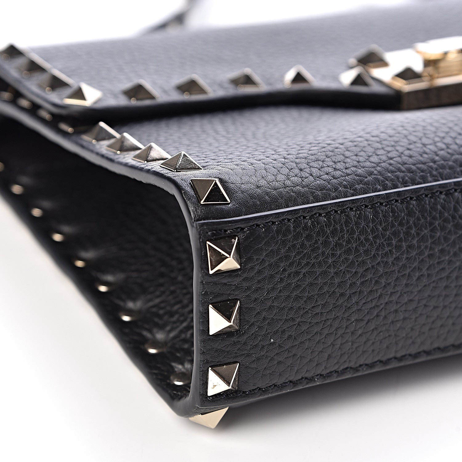 Valentino Garavani Pebbled Calfskin Medium Rockstud Flip Lock Crossbody Bag Black 8 of 9