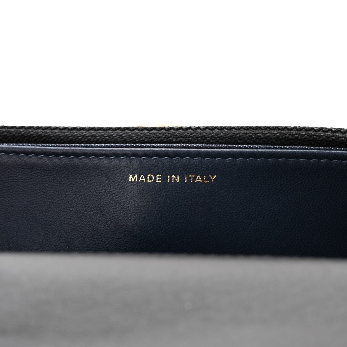 Lambskin Plexi Quilted Wallet On Chain WOC Black