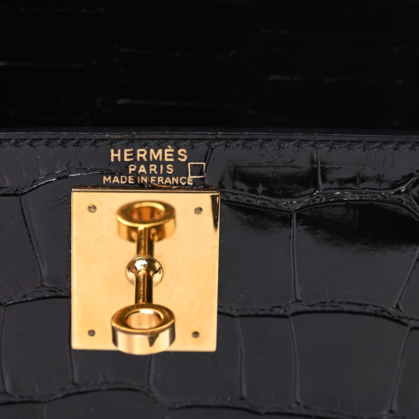 Shiny Alligator Kelly Sellier 28 Black