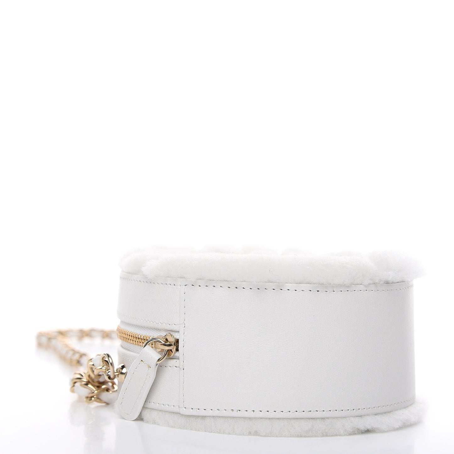 Fur Chevron Quilted Round Clutch With Chain White