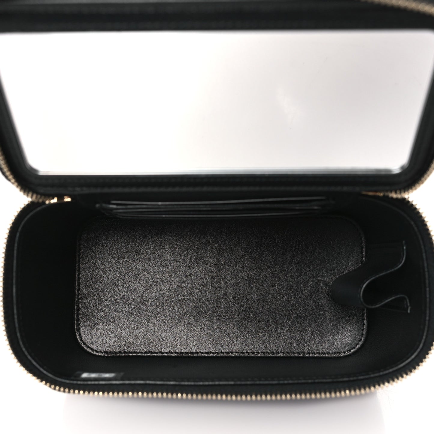 Lambskin Quilted Small Top Handle Vanity Case With Chain Black