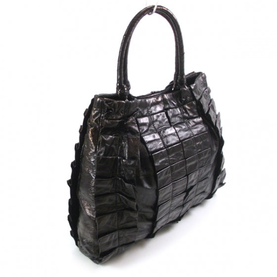 Leather Vitello Lux Pleated Tote Black