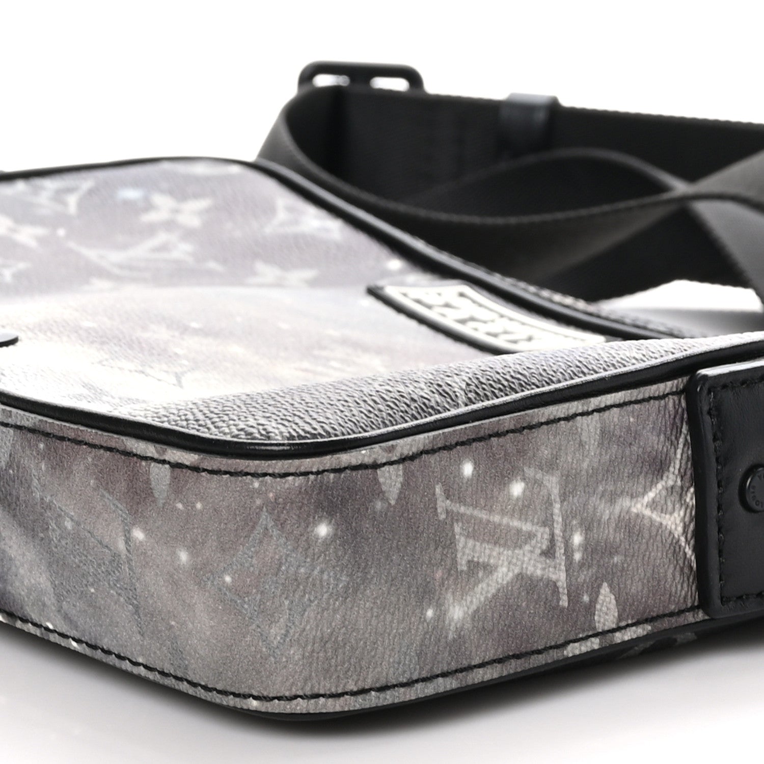 Louis Vuitton Monogram Galaxy Alpha Messenger 8 of 8