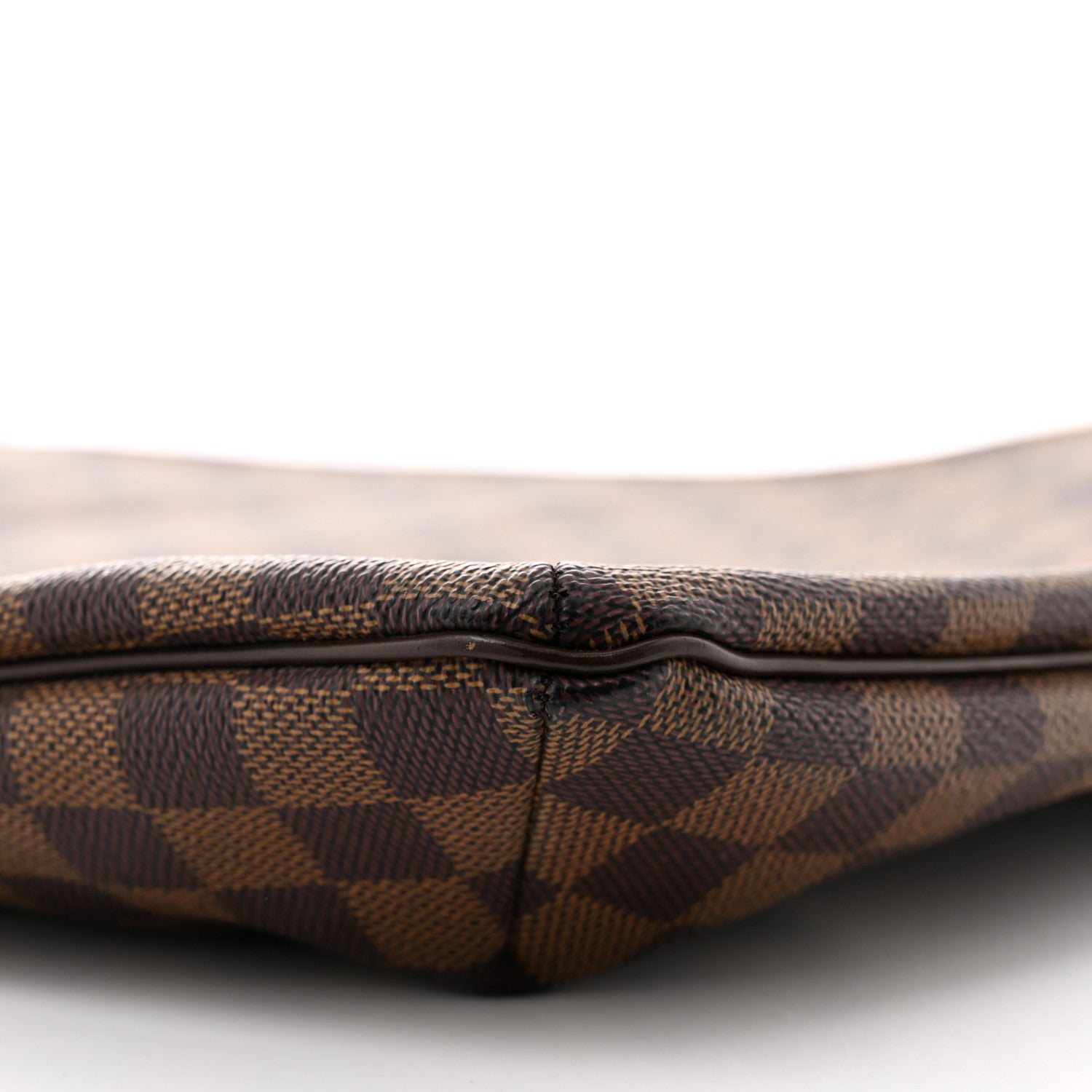Louis Vuitton Damier Ebene Musette GM 8 of 14