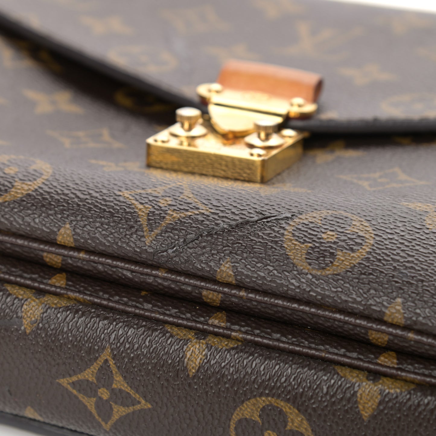 Monogram Pochette Metis
