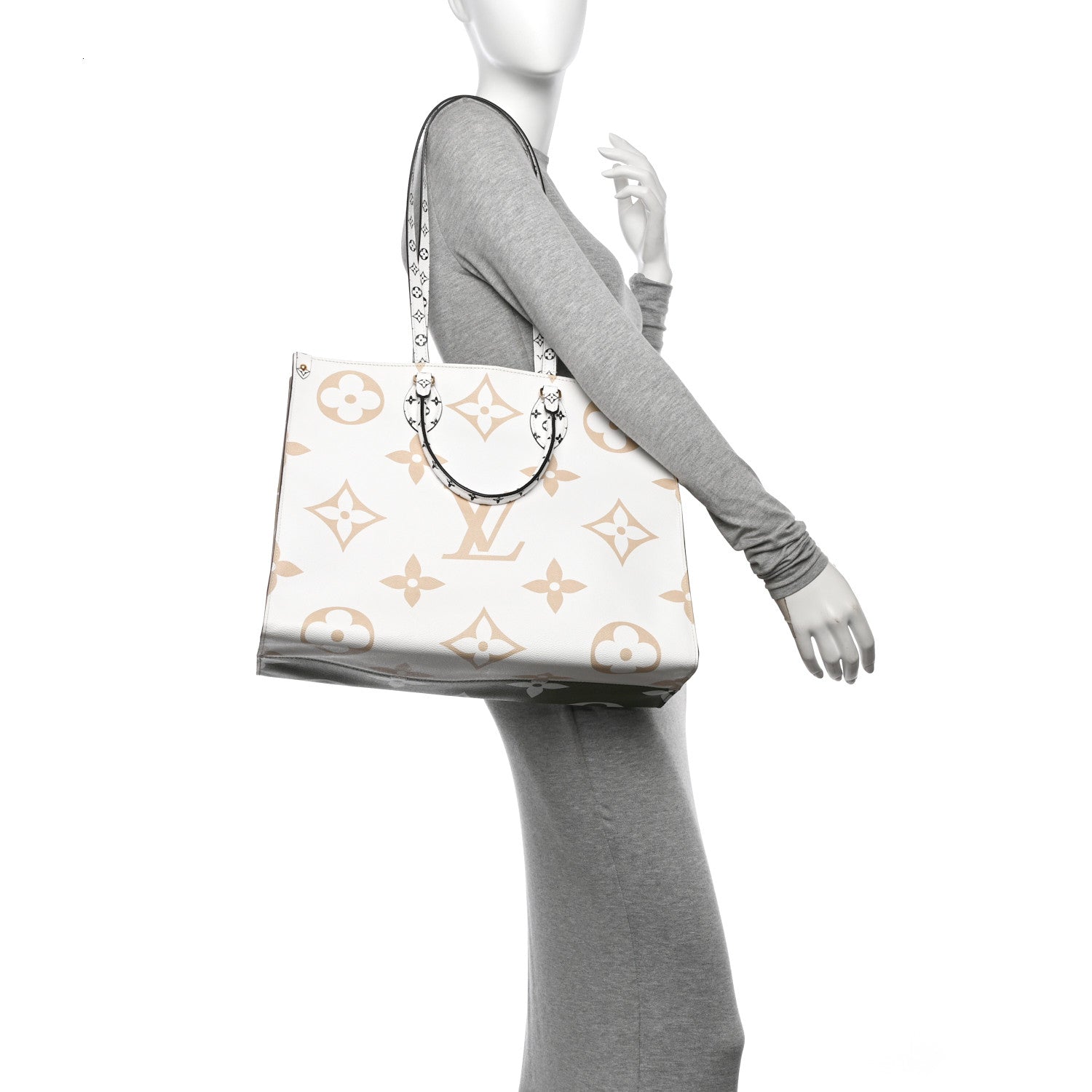 Louis Vuitton Monogram Giant Onthego GM Kaki Beige 2 of 11