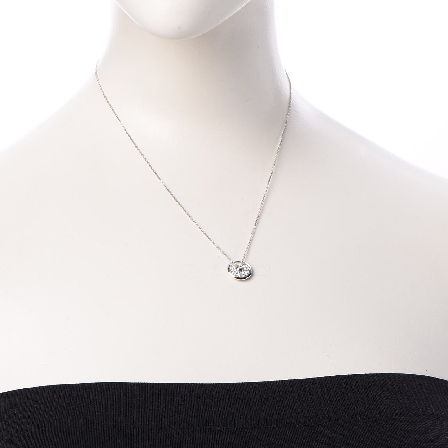 18K White Gold Diamond XS Amulette de Pendant Necklace