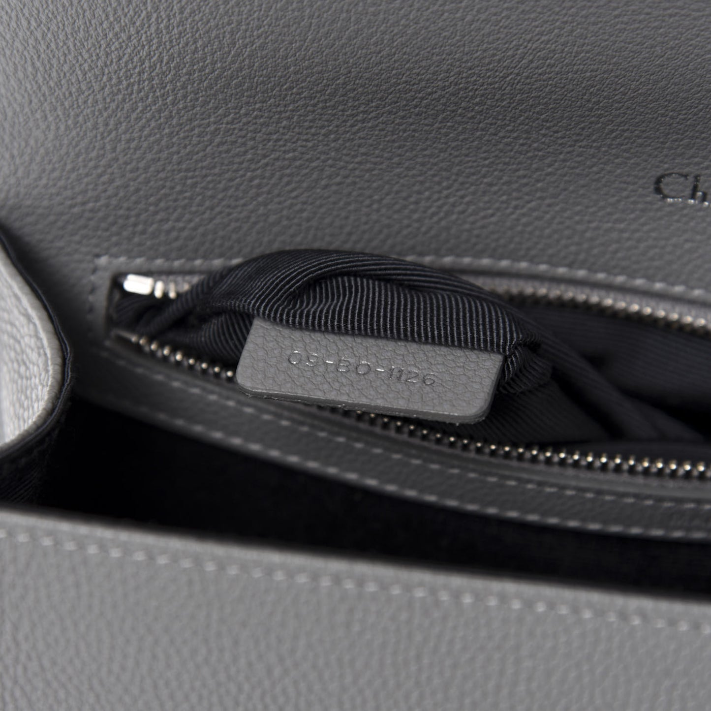Grained Calfskin Medium Diorama Flap Bag Gris