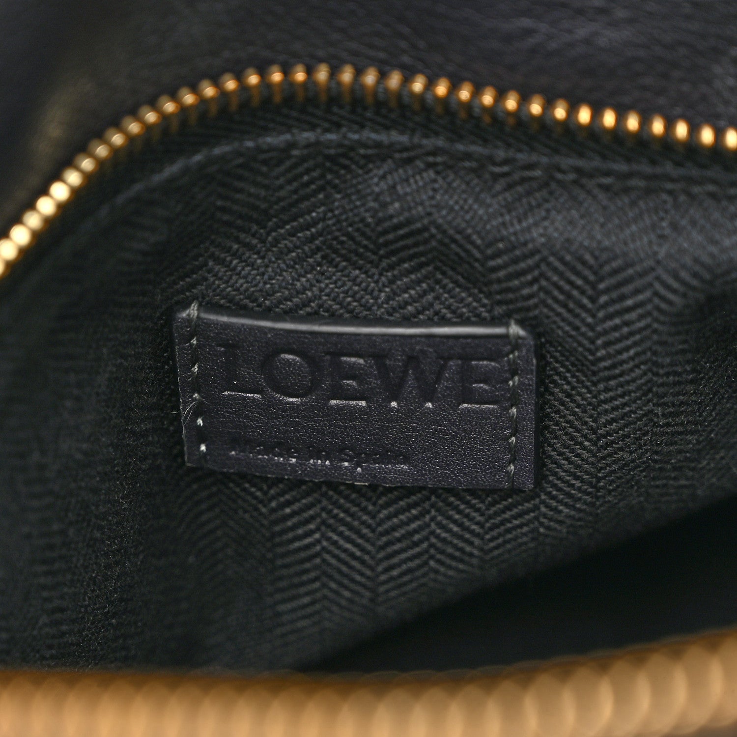 Loewe Calfskin Medium Puzzle Bag Grey Multito 6 of 12