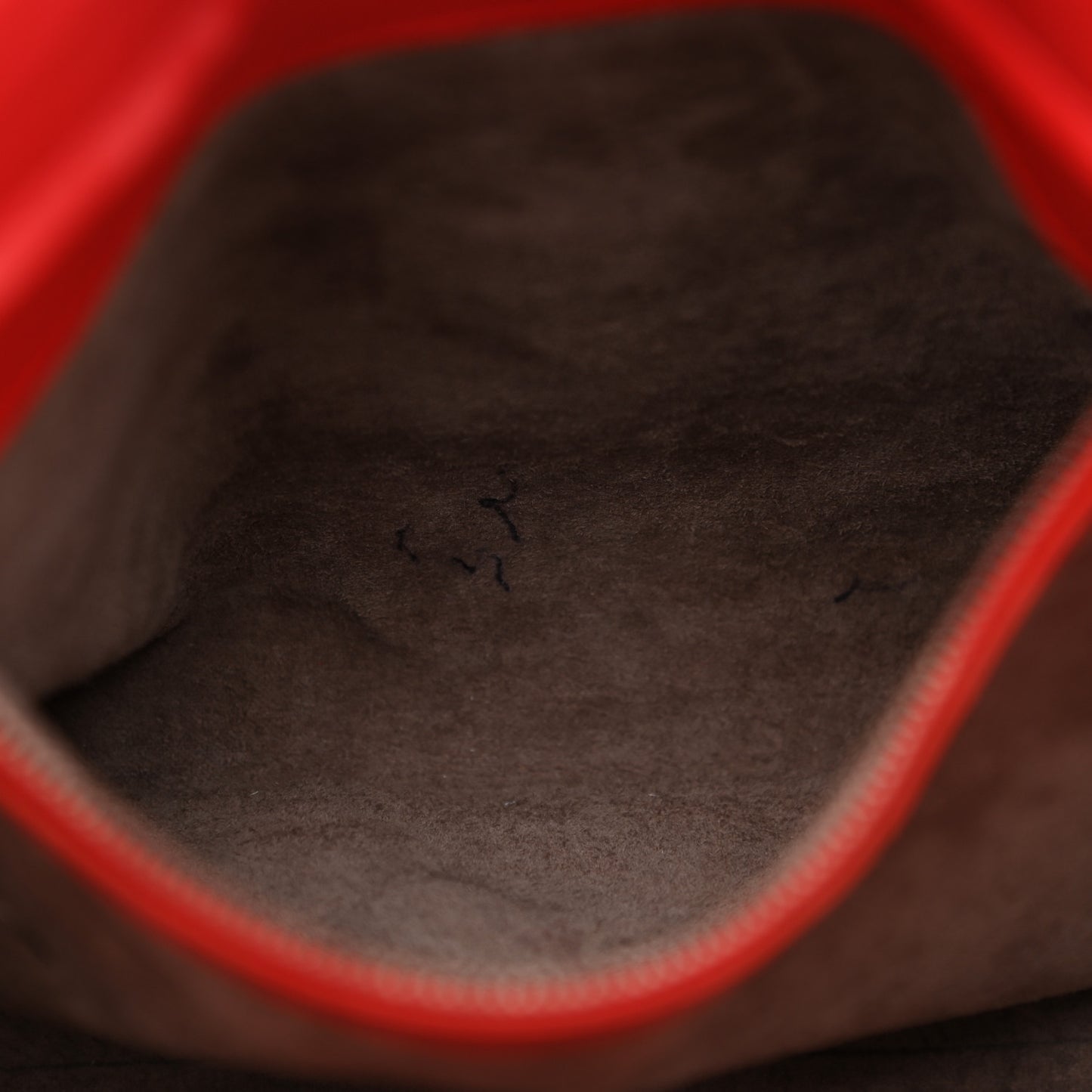 Nappa Intrecciato Medium Roma Tote Red