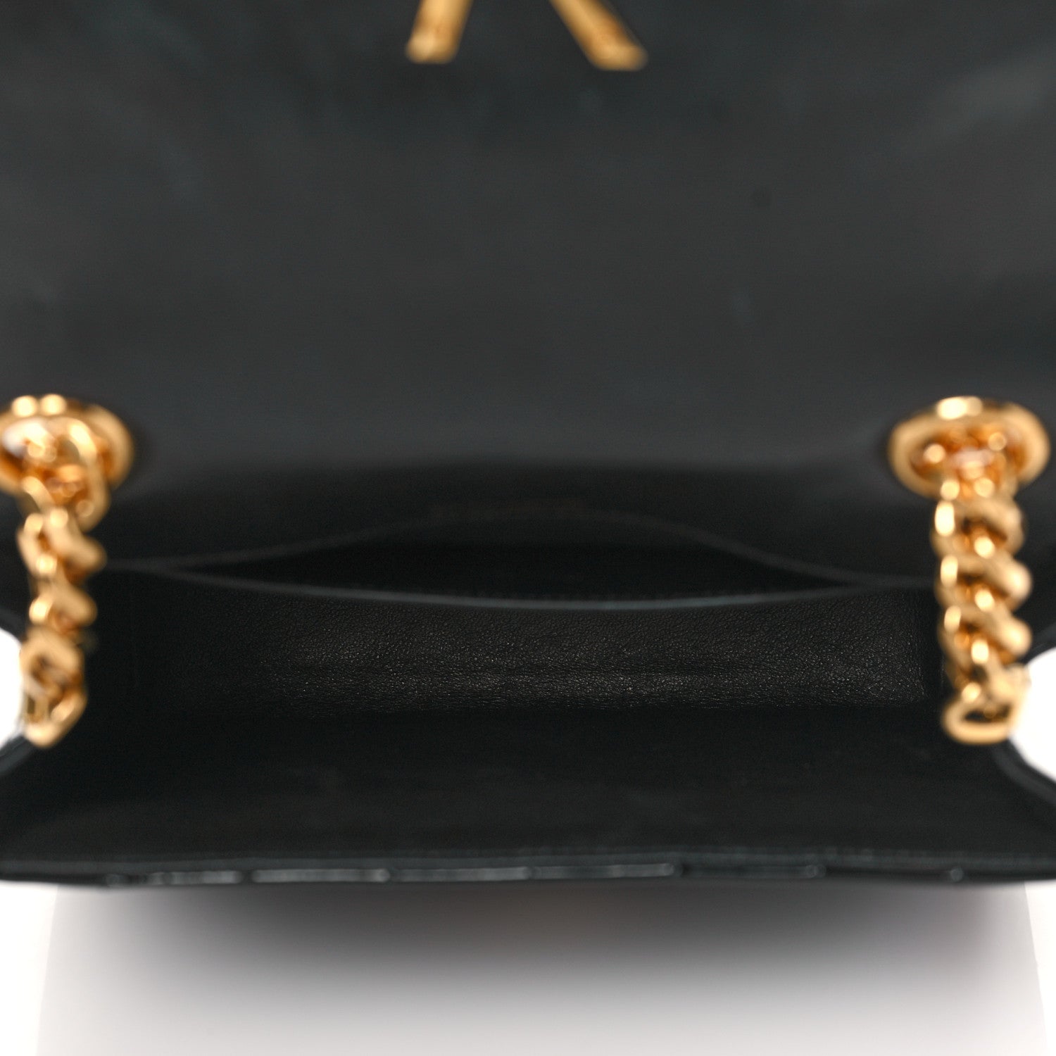 Saint Laurent Patent Calfskin Matelasse Monogram Medium Vicky Chain Bag Black 5 of 9