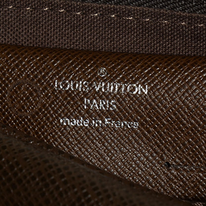 Louis Vuitton Taiga Pavel Grizzli 7 of 7