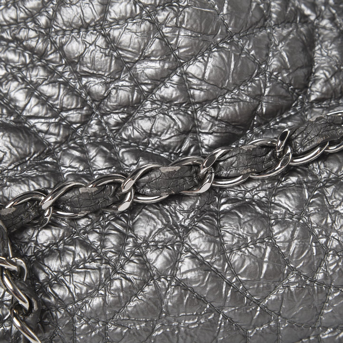 Vinyl Graphic Edge Tote Silver