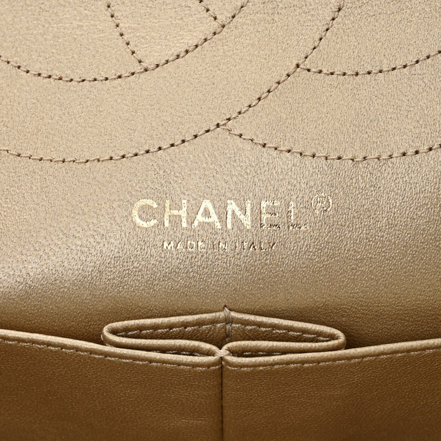 Metallic Aged Calfskin Quilted 2.55 Reissue 226 Flap Pale Gold