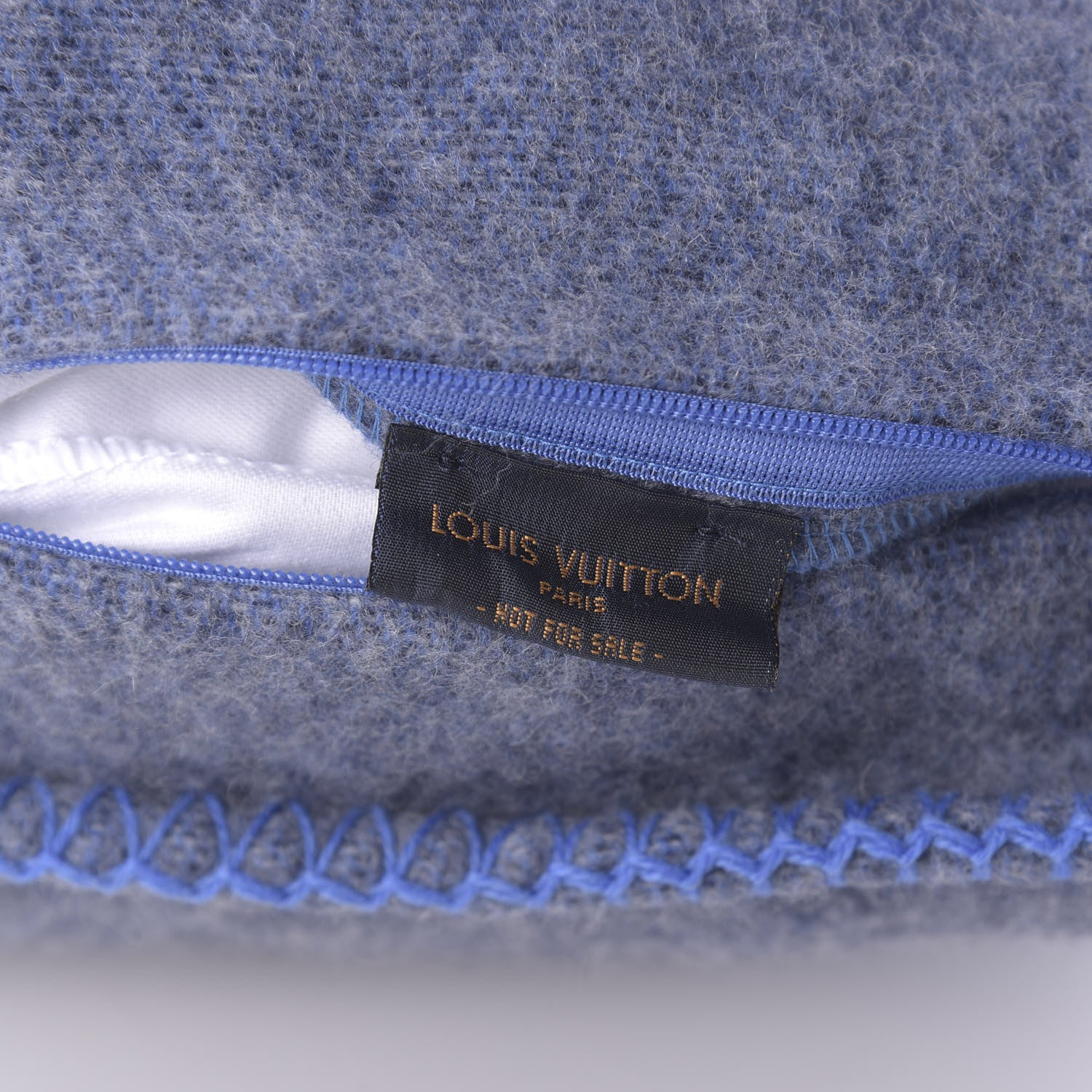 Louis Vuitton Wool Cashmere Cushion Pillow Blue Gray 4 of 6