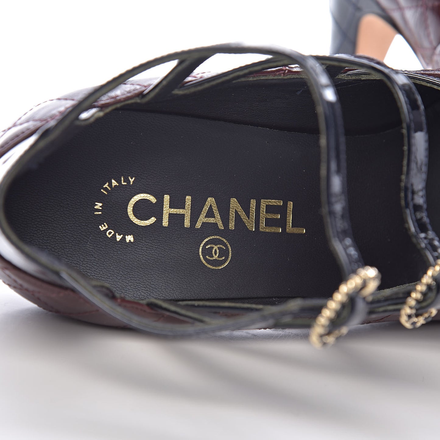 Patent Calfskin Quilted CC Cap Toe Pumps 37 Burgundy Navy
