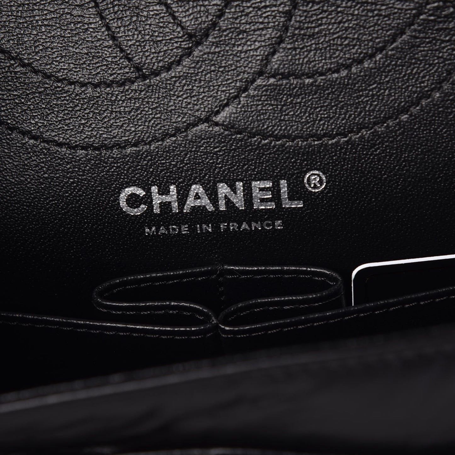 Aged Calfskin Chevron Quilted 2.55 Reissue 226 So Black