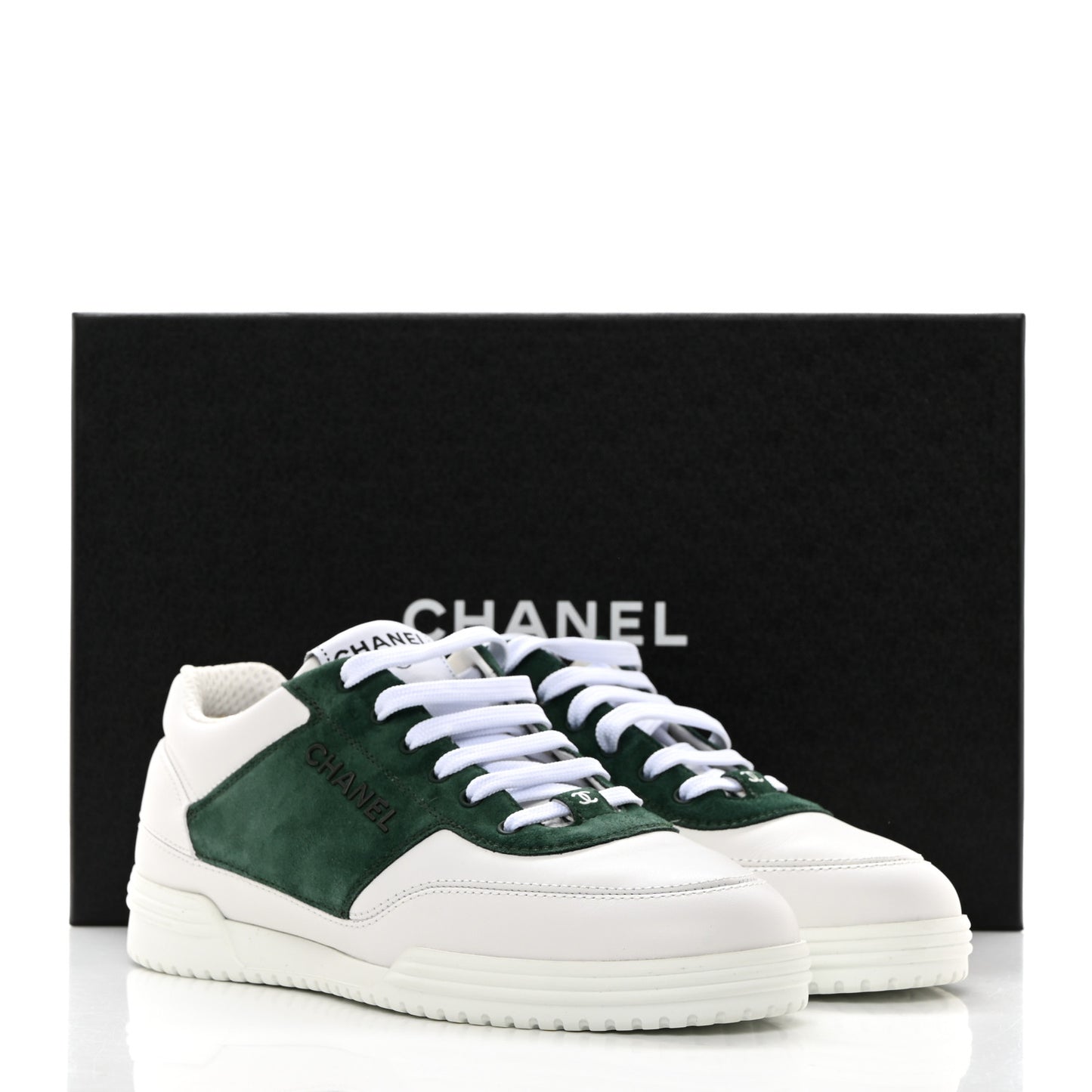 Calfskin Suede Calfskin Logo Womens Sneakers 37.5 White Dark Green