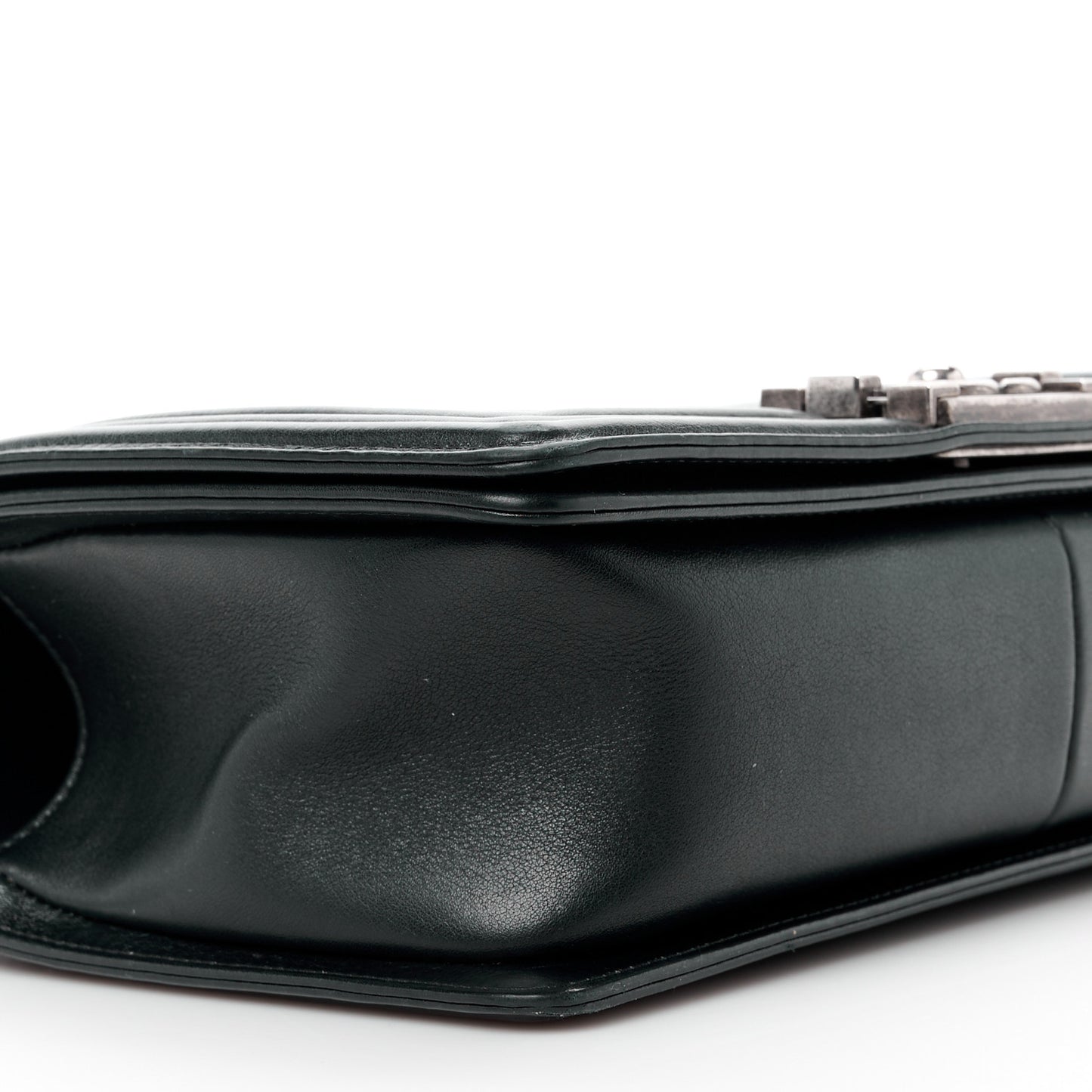 Lambskin Chevron Quilted Medium Boy Flap Black