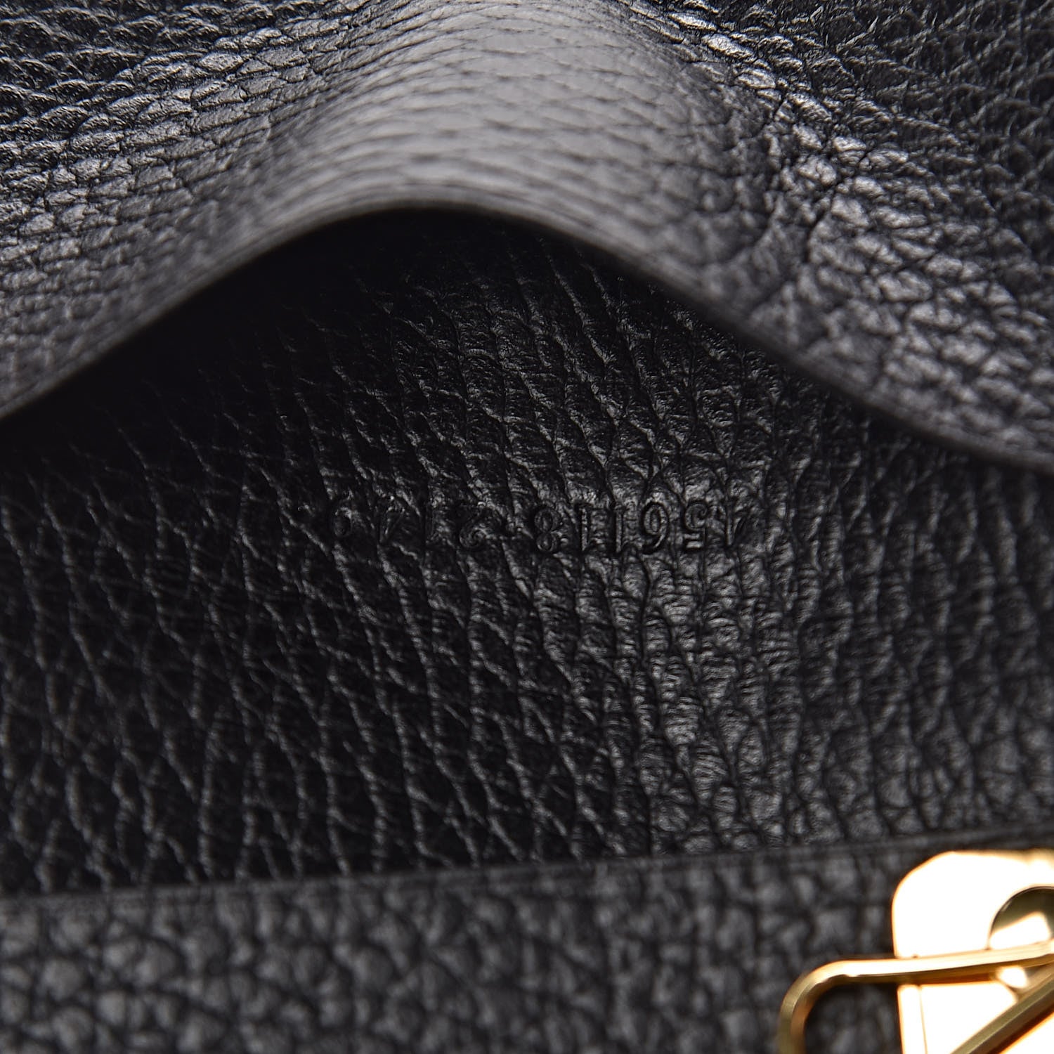 Gucci Pebbled Calfskin GG Marmont 6 Key Holder Black 7 of 8