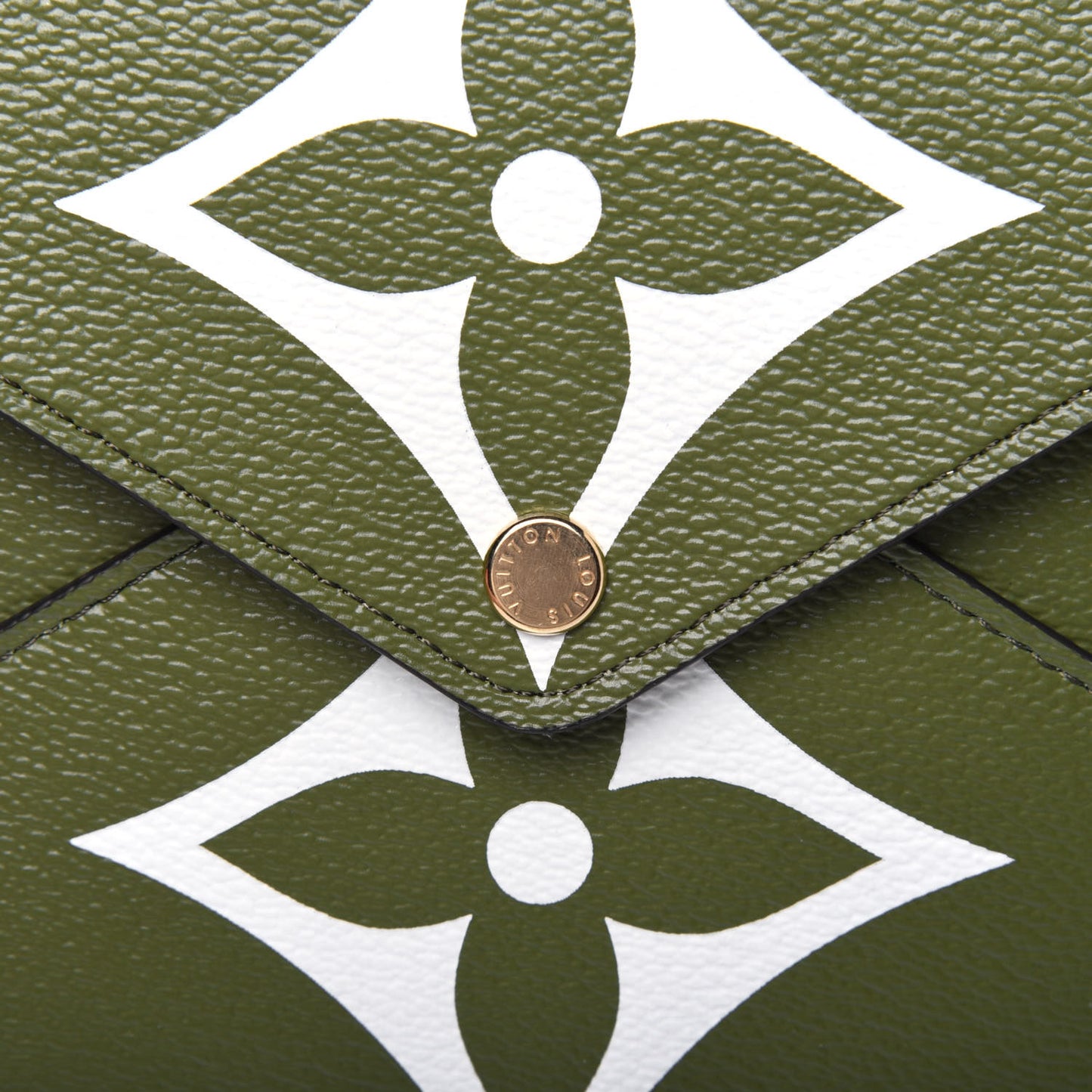 Monogram Giant Large Kirigami Pochette Kaki