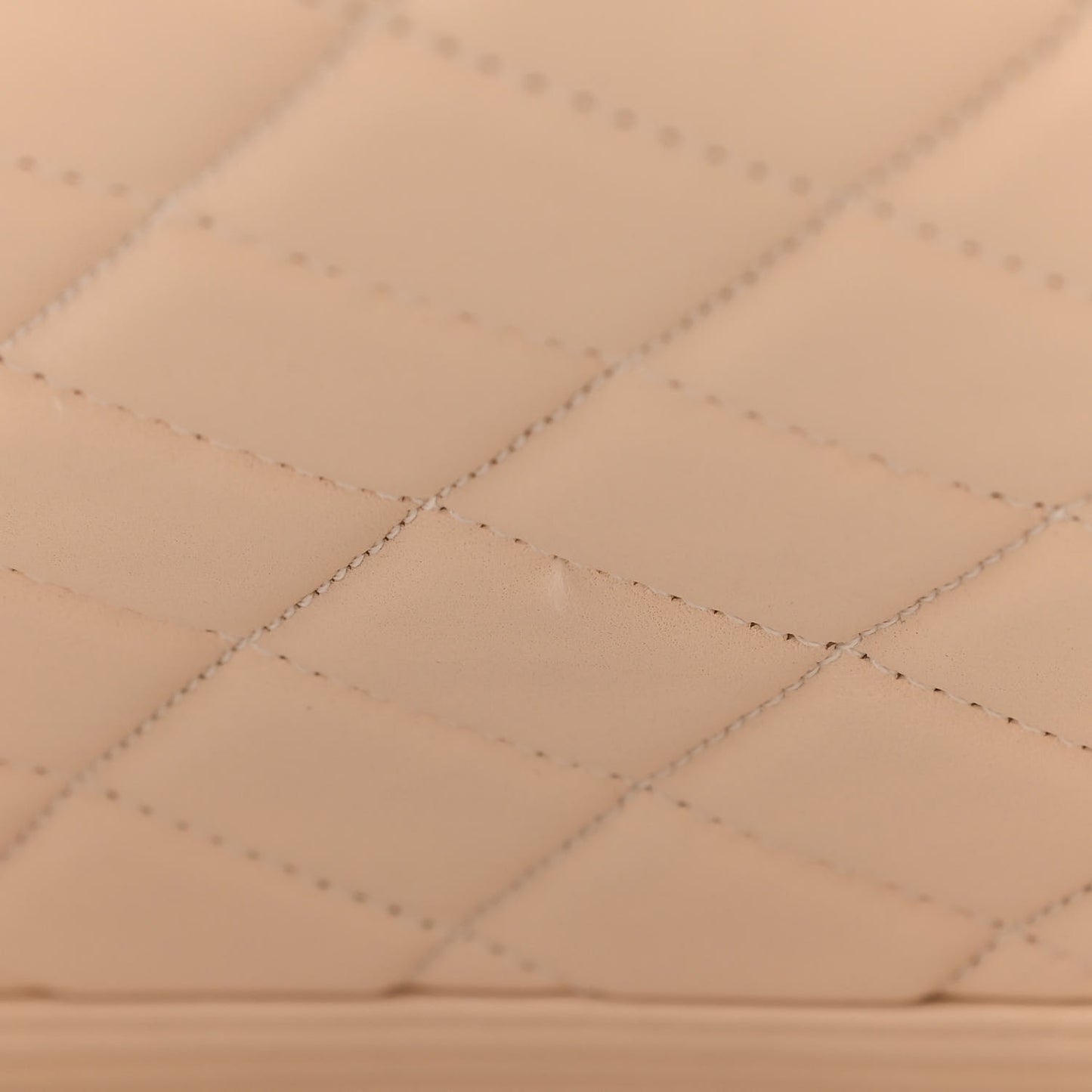 Lambskin Quilted Large Boy Flap Beige