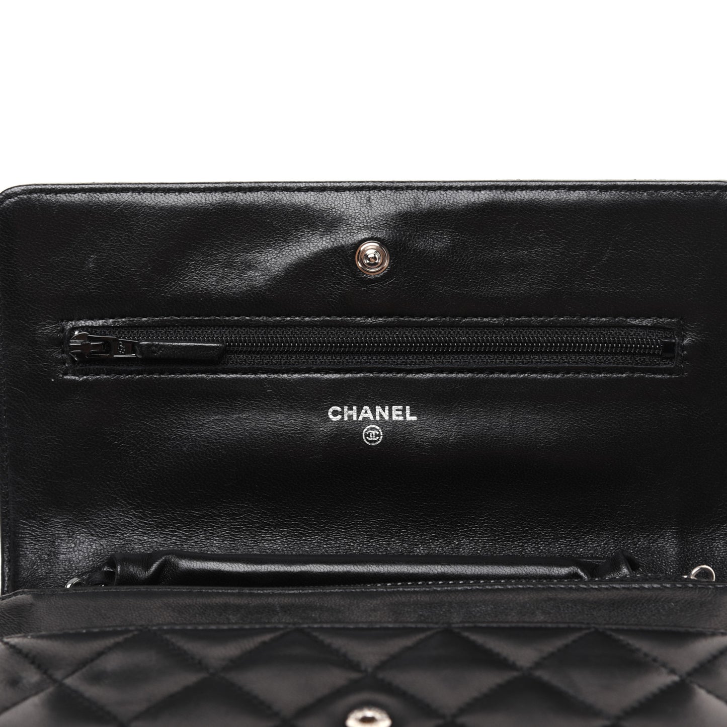 Lambskin Quilted Wallet On Chain WOC Black