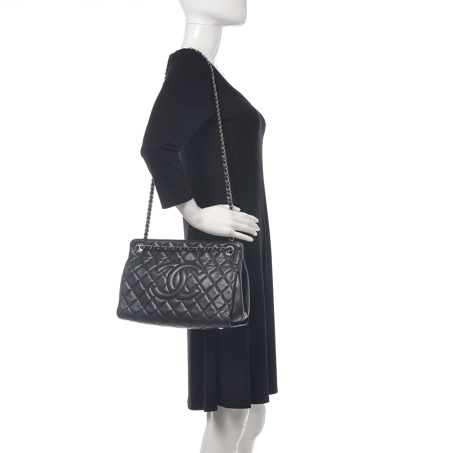 Caviar Quilted Timeless CC Shopping Tote Black