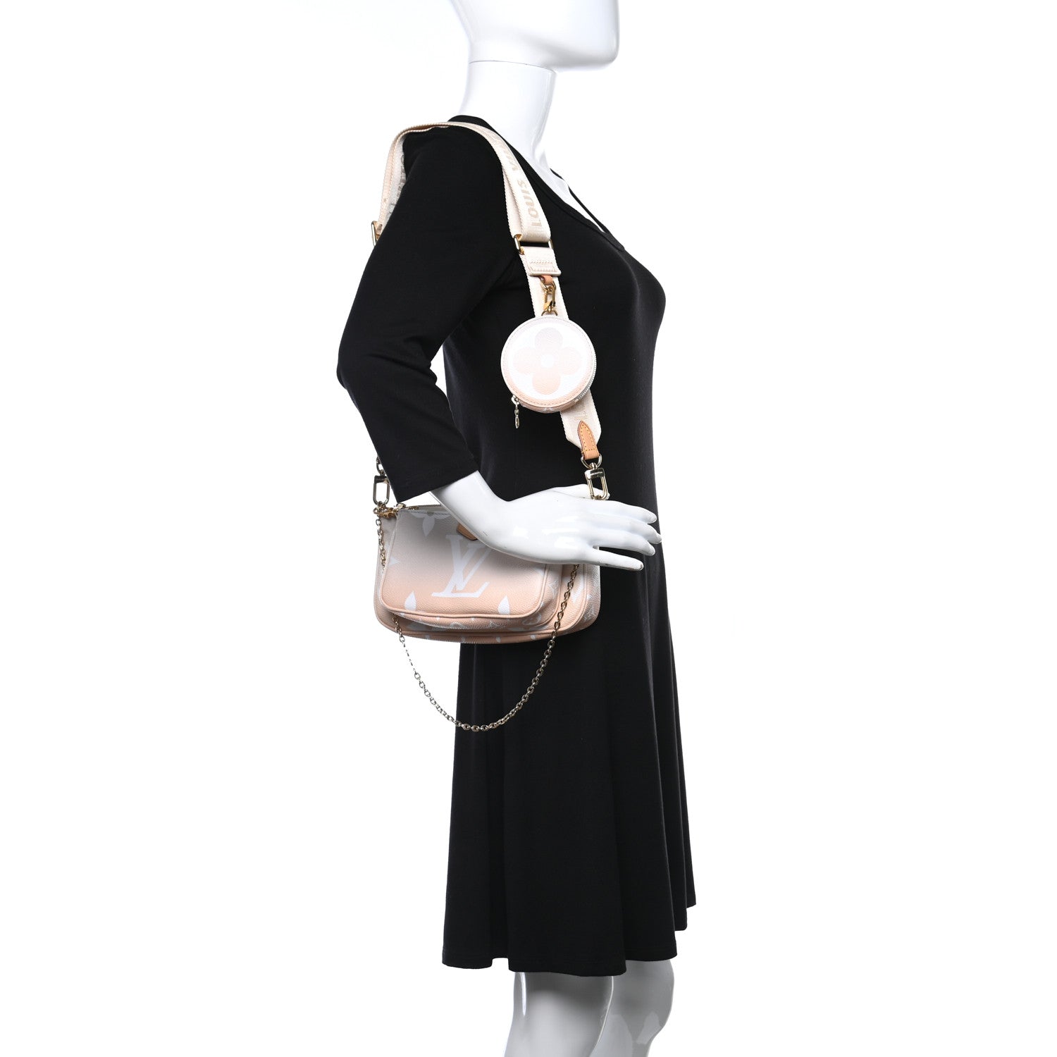 Louis Vuitton Monogram Giant By The Pool Multi Pochette Accessories Brume 2 of 10